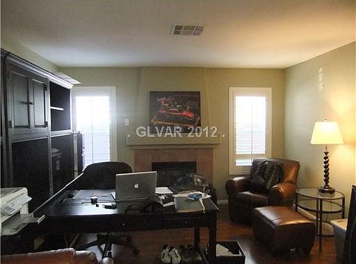 3rd image of 1316 Paraiso St