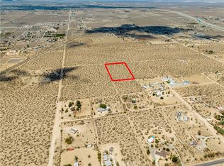 1 Monte Vista Rd, Phelan, CA 92371