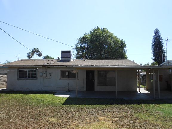 4th image of 351 Lang Ave