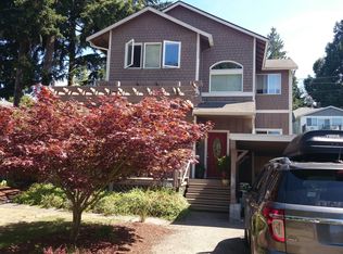 6520 41st Ave SW, Seattle, WA 98136