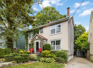 949 McLean St, Halifax, NS B3H 2V2