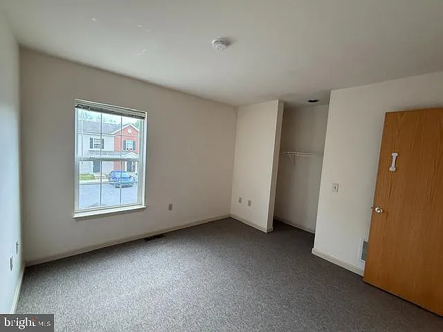 99 Hot Point Ave — Photo 9