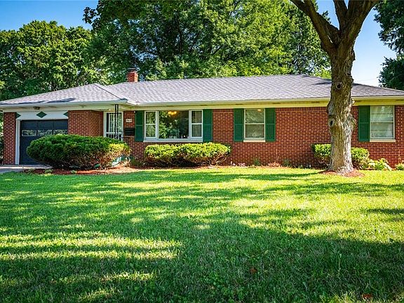 2nd image of 2418 Tulip Dr