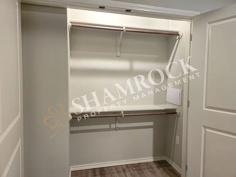 701 N New Rd #201 — Photo 11