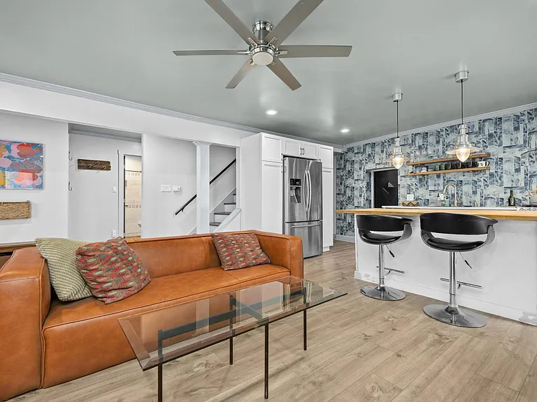 850 Nevin Ave — Photo 24