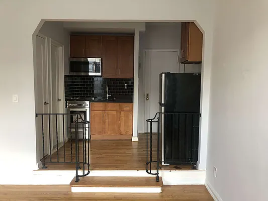 Rented by Waverly Realty Associates | media 31