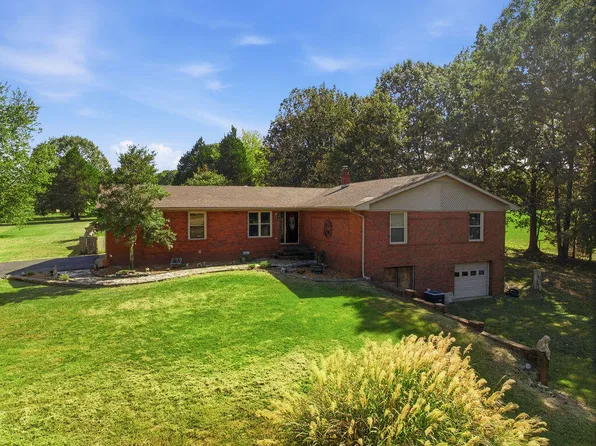 2871 Foust Sledd Rd, Benton, KY 42025