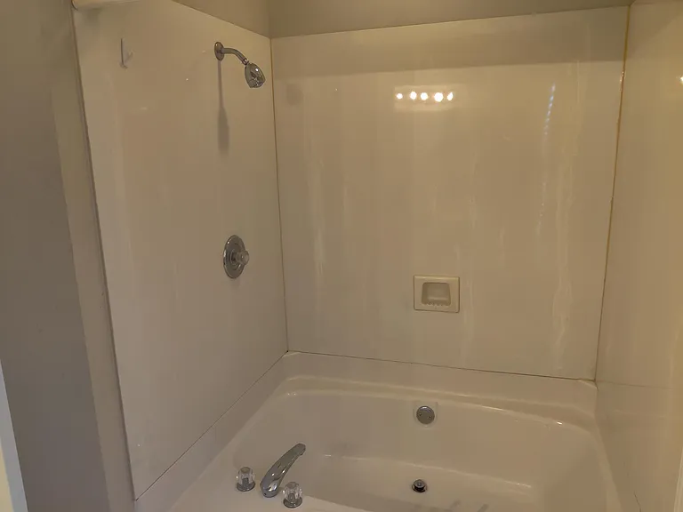 5748 Ebley Ln — Photo 7