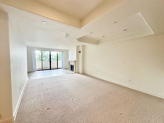 2nd image of 11611 Montana Ave APT 303