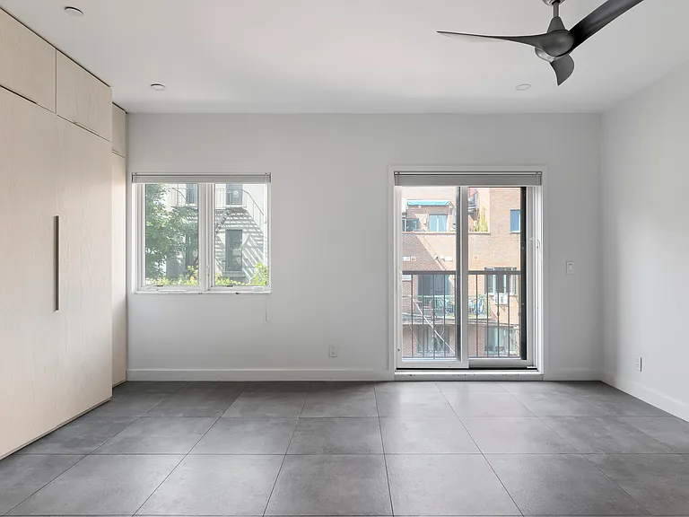 316 19th St #PENTHOUSE — Photo 9