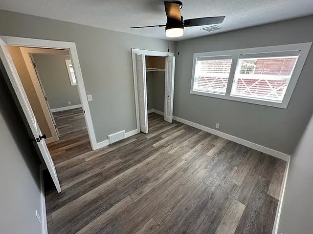 1018 N Denmark Ave — Photo 16