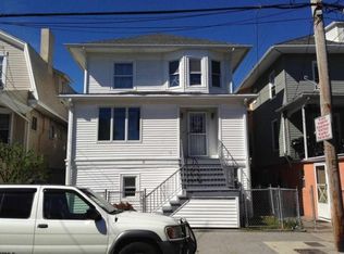 16 N Sovereign Ave, Atlantic City, NJ 08401