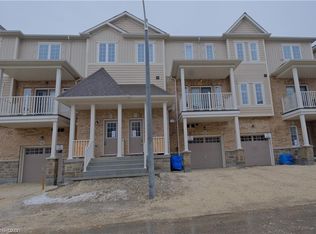 12 Roseberry Ln, Kitchener, ON N2B0A9