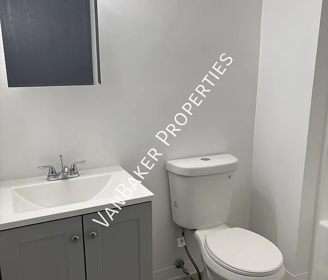 245 E Main St #503 — Photo 14