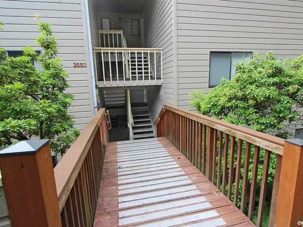 2550 NW Princess St APT 206, Corvallis, OR 97330