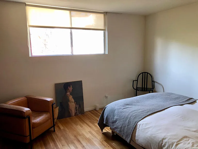 2957 Effie St — Photo 11