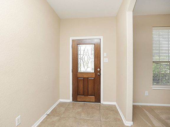 4th image of 11023 Heartland Grove Dr