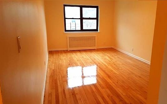 1st image of 202 Jefferson Ave #4S