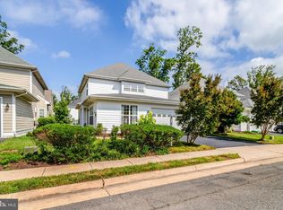 8552 Bauer Cir, Springfield, VA 22152