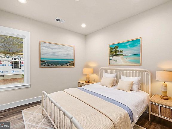 5th image of 312 9th St