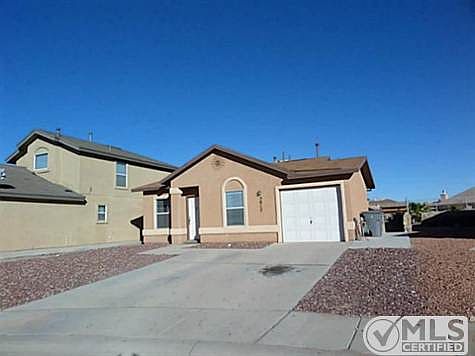 2nd image of 3812 Tierra Aries Pl