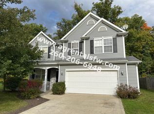 12912 Loch Dhu Ln, Fort Wayne, IN 46814