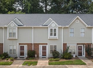 6 Parsons Chase Ln, Durham, NC 27713