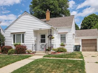 685 Wolcott St, West Bend, WI 53090