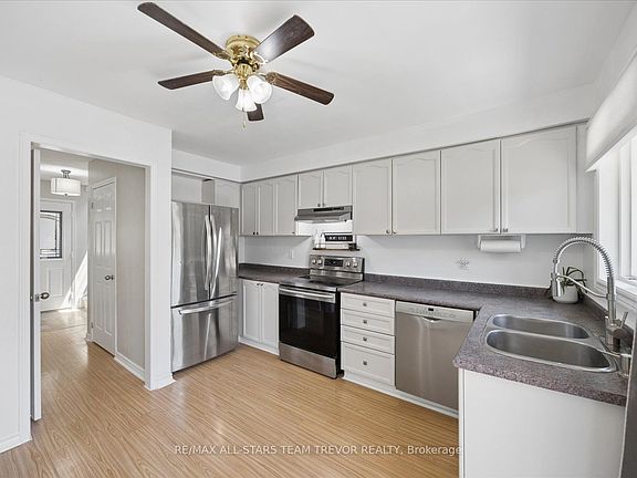2nd image of 98 Carrick Ave