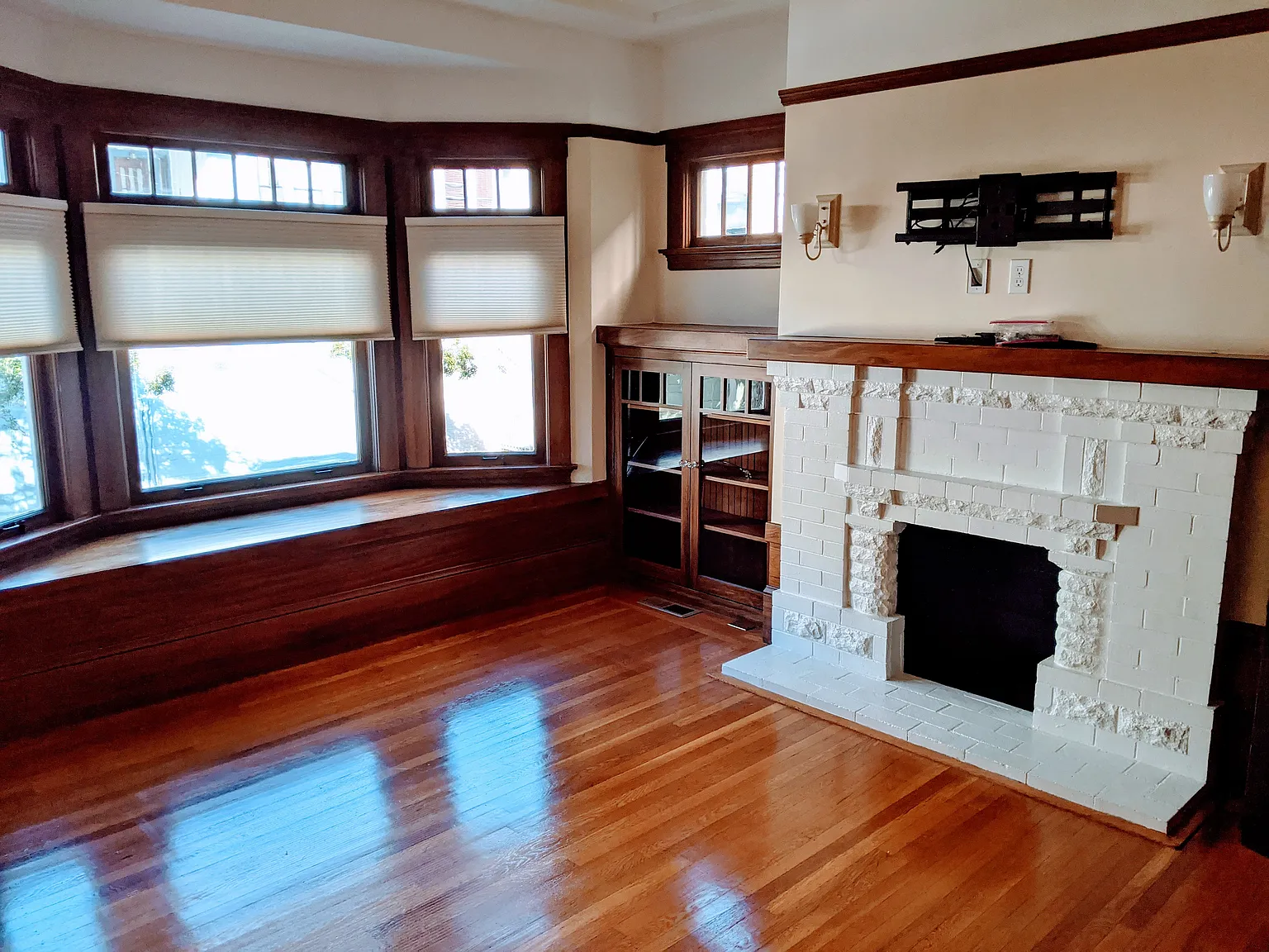2 bed, 1450 sqft, $5,800 — Photo 3