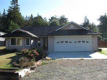 2nd image of 400 Coho Ln