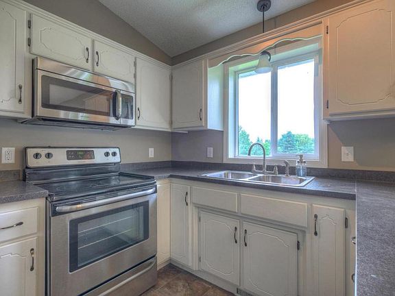 5th image of 1431 278th Ln NW