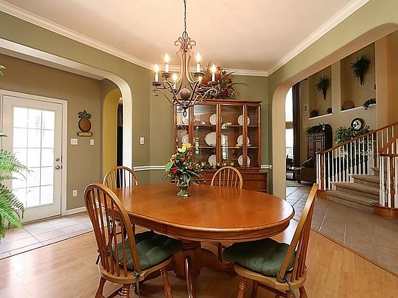 5th image of 11814 Tilbury Woods Ln