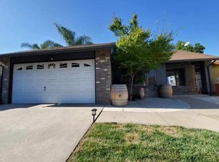 2004 Peggy Ln, Modesto, CA 95351