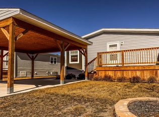 1022 E Park St #P1022, Gardner, KS 66030