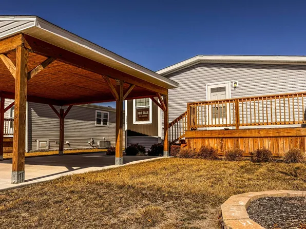 1022 E Park St #P1022, Gardner, KS 66030