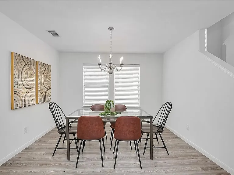 9308 Liberty Crossing Dr — Photo 7