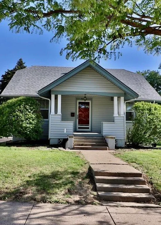 3 bed, 1494 sqft, $2,495 — Photo 1