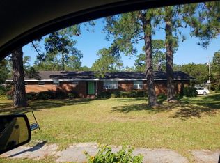 690 S Palm St, Jesup, GA 31546