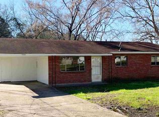 400 Independence St, Crystal Springs, MS 39059