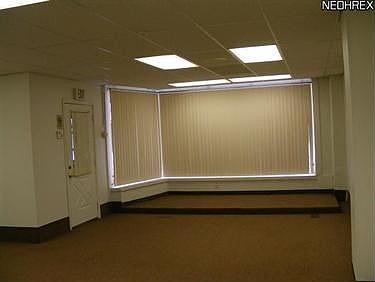 4th image of 684 Broadway Ave