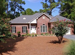 22 Canterbury Cir, Pinehurst, NC 28374