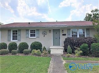 819 Chambers Dr NE, Huntsville, AL 35801