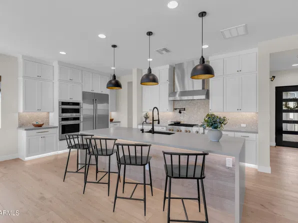 33939 N MALPAIS HILLS Trail, Queen Creek, AZ 85144