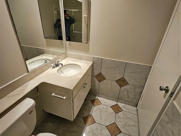 15271 Cadiz Dr — Photo 23