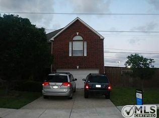 401 Poplar Ln E, Irving, TX 75063
