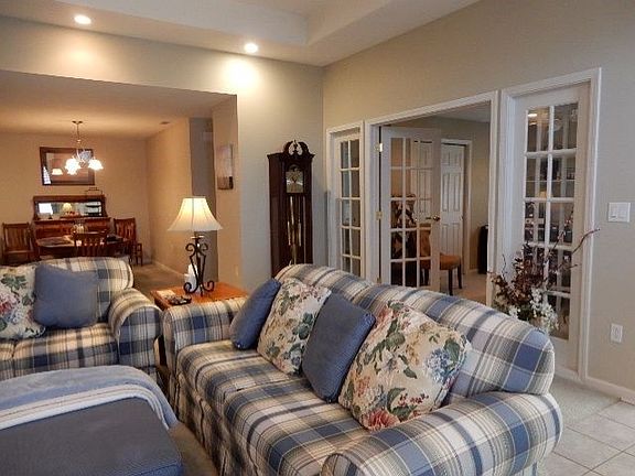 4th image of 1352 Clearvista Dr