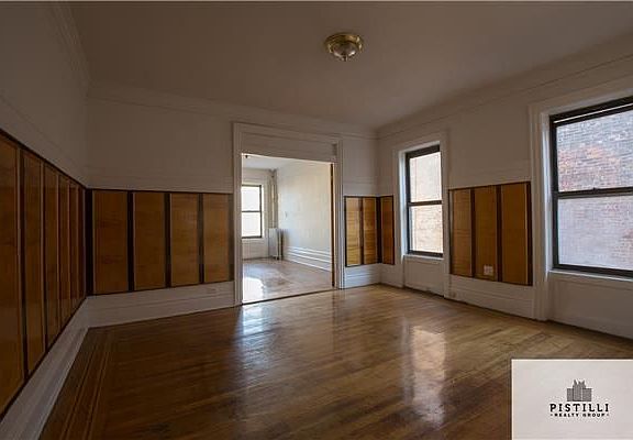 2nd image of 51 Tiemann Pl #58