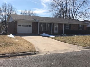 1106 W 8th St, Washington, MO 63090