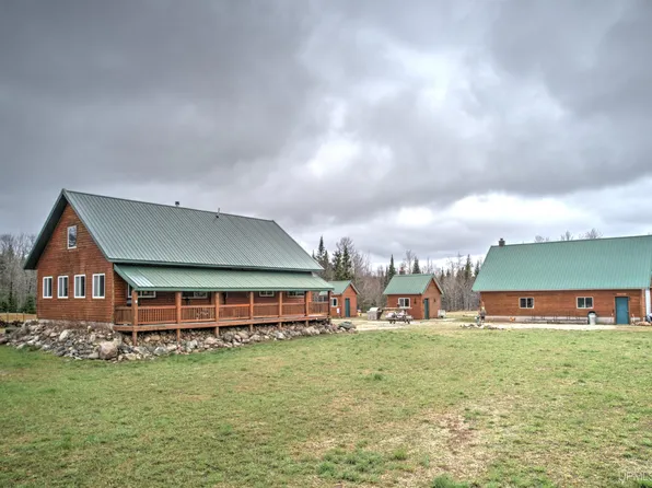 3749 N Us Highway 41, Trenary, MI 49891